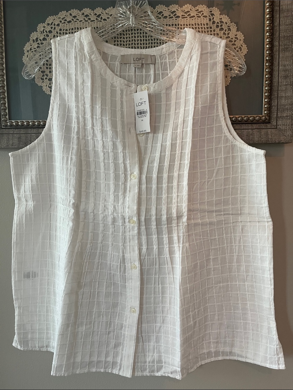 LOFT White Sleeveless Grid-Texture Button Front Blouse